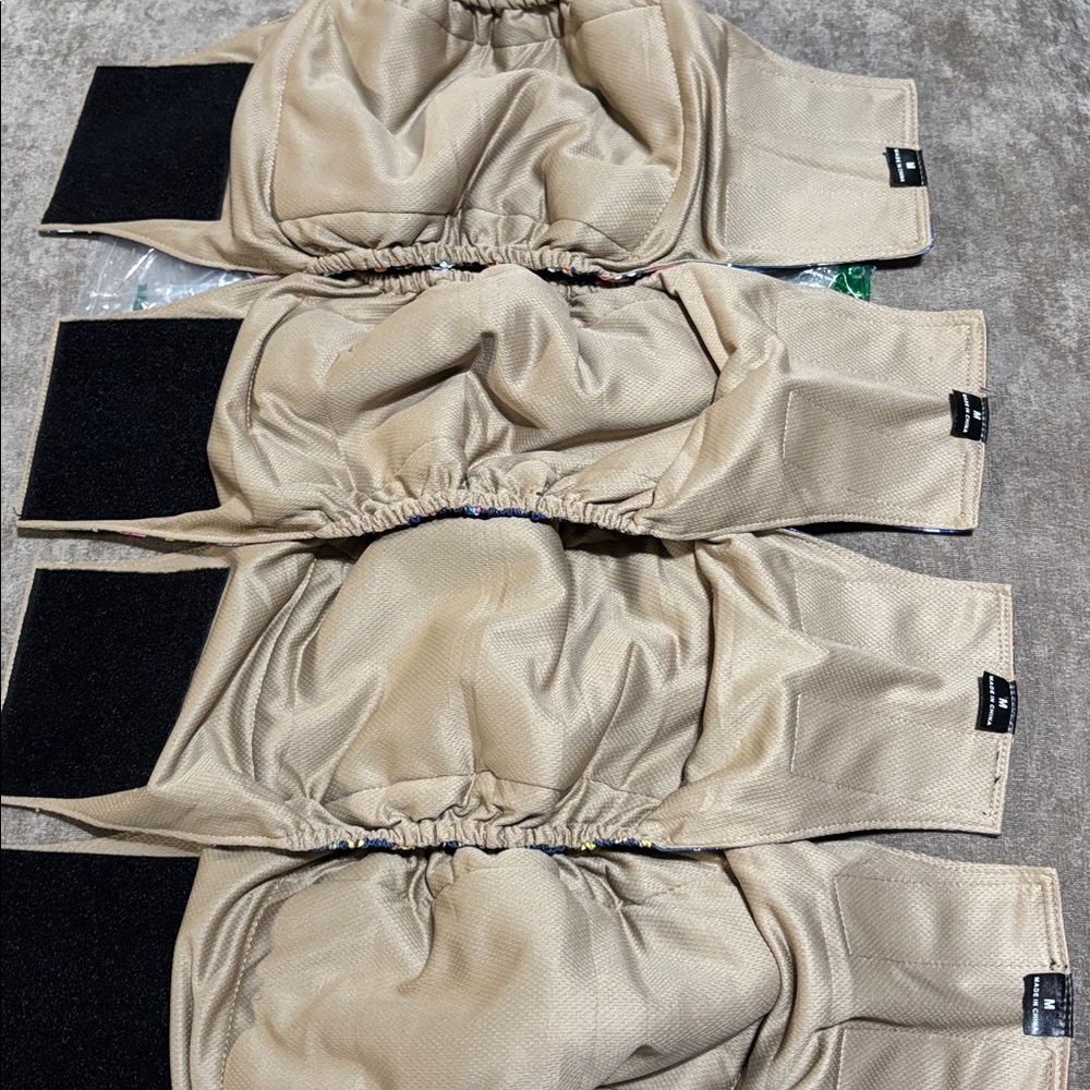 Grecle male dog diaper/belly band, size medium, set of 4,NIB - Picture 4 of 13